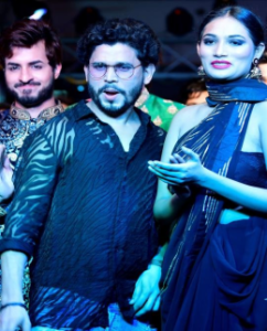 Mazhar Rizvi ( Delhi )